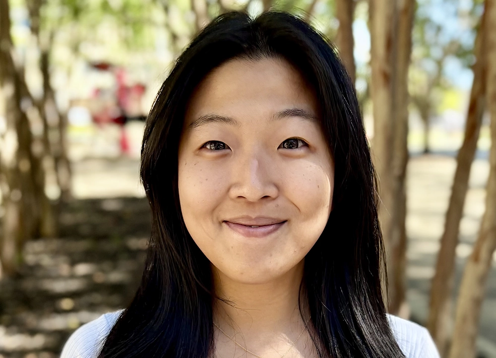 Yeonnang "Mia" Han