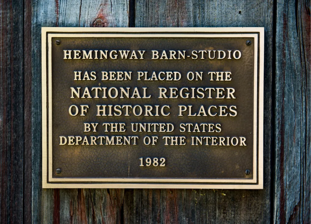 Hemingway Historic Plaque