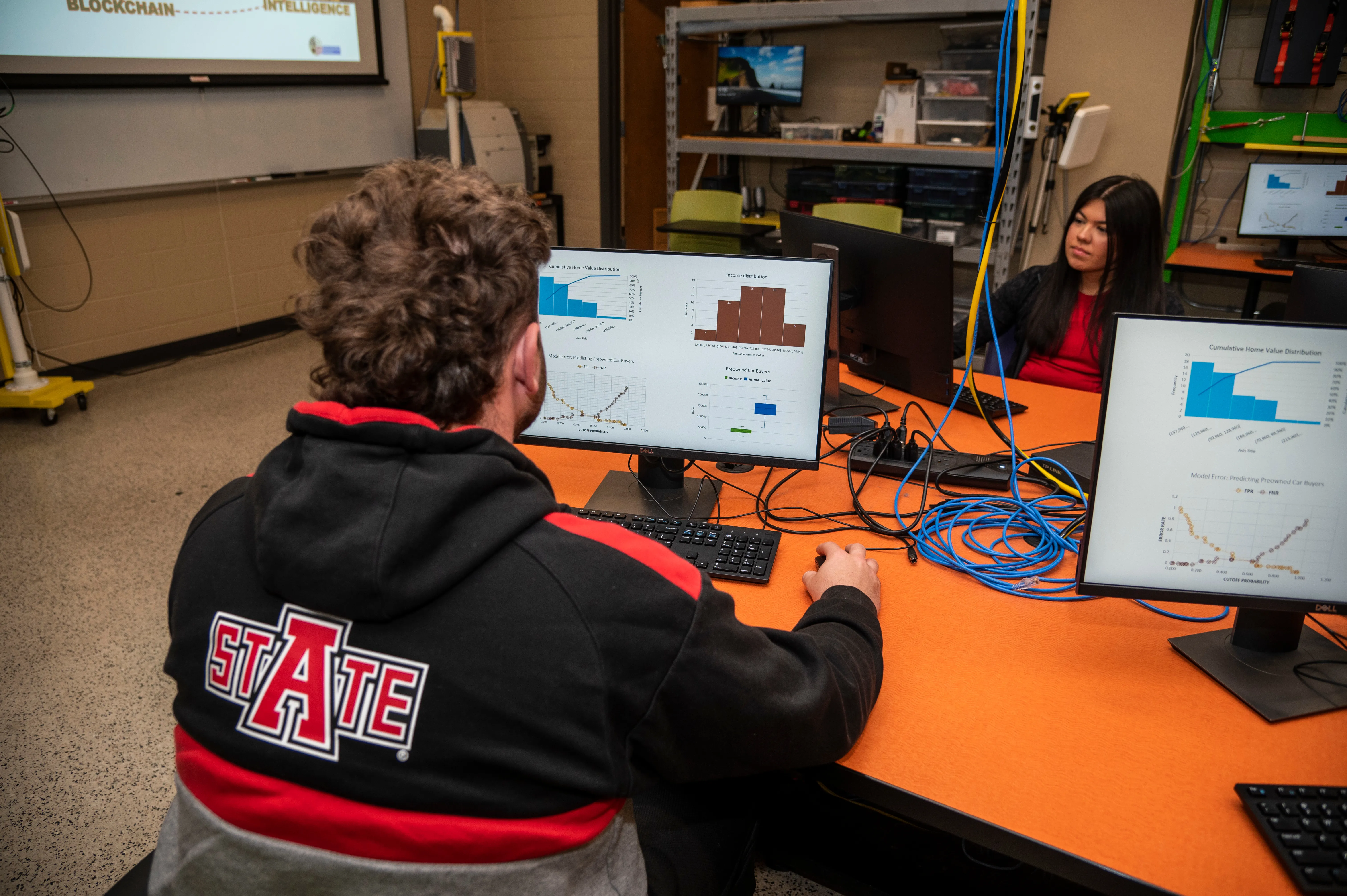 A-State student working on data mining in an ai class.