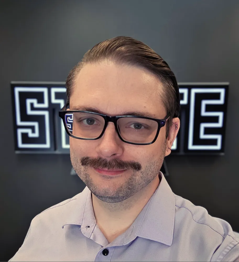 Michael Guthrey headshot