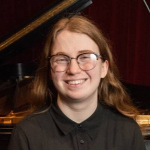 A-State alumna Holly Farrah.