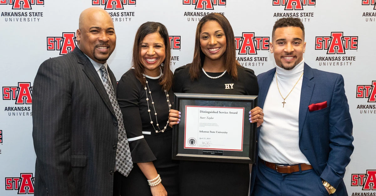 2019 Distinguished Award Winner: Starr Taylor