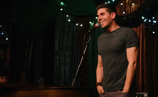 Poet Carlos Andrés Gómez to Perform at Riceland Hall