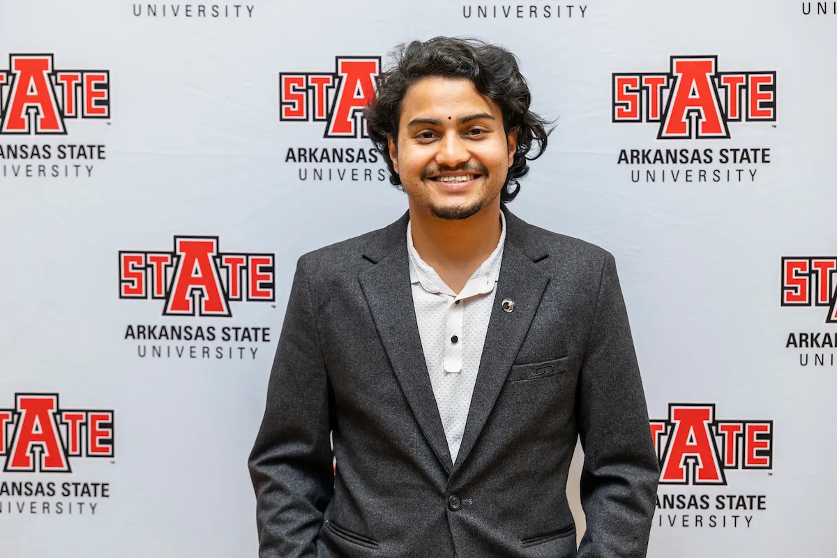 A student is recognized at the annual College of Agriculture student honors ceremony.