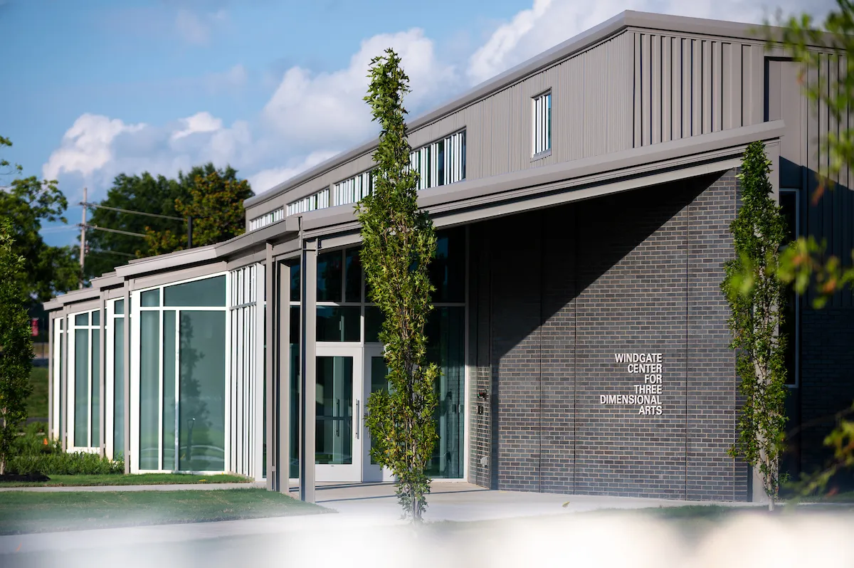 Modern exterior of Windgate Center for Three Dimensional Arts on sunny day.